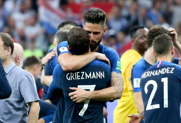 日對藍十字 日對藍十字